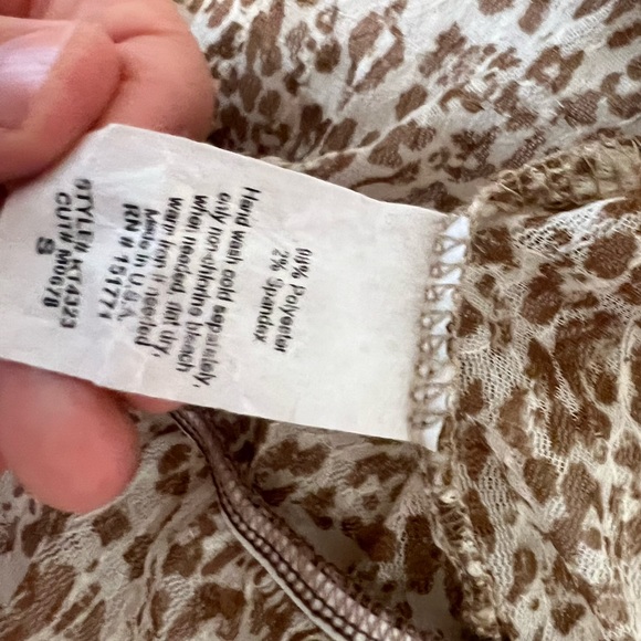 Tie crop top - Picture 4 of 4